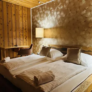 Hotel Nest, Berlín